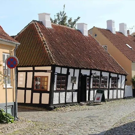 펜션 84100-ebeltoft-magevej-4 *